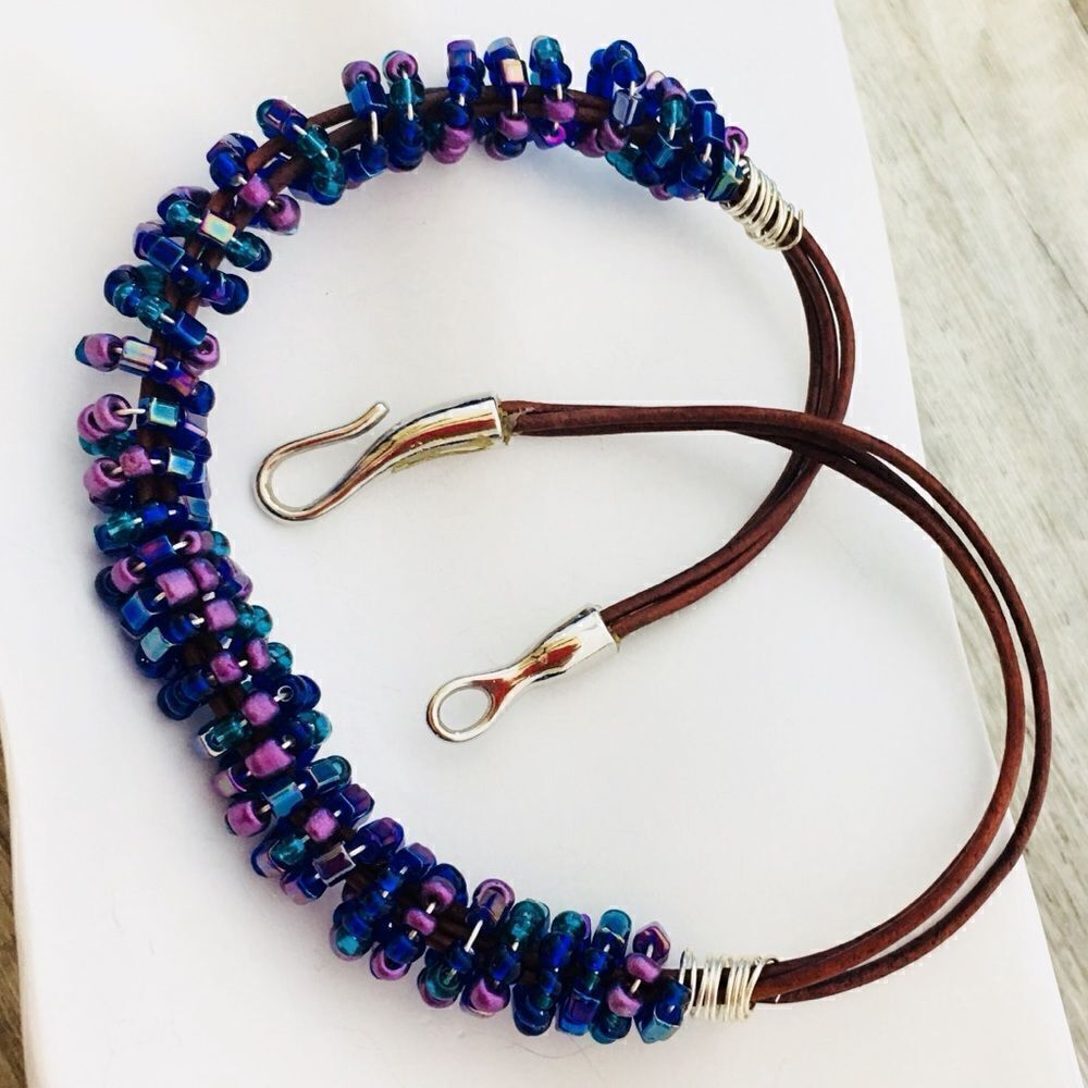 Stunning Vintage Beaded Boho Blue leather fish hook Chocker 4502 - Picture 4 of 5